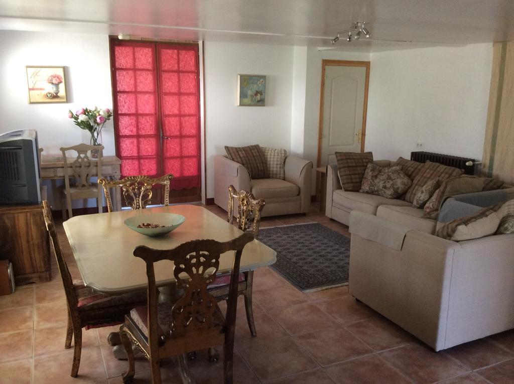 Bed and Breakfast La Cour Des Cloches Mainxe Экстерьер фото